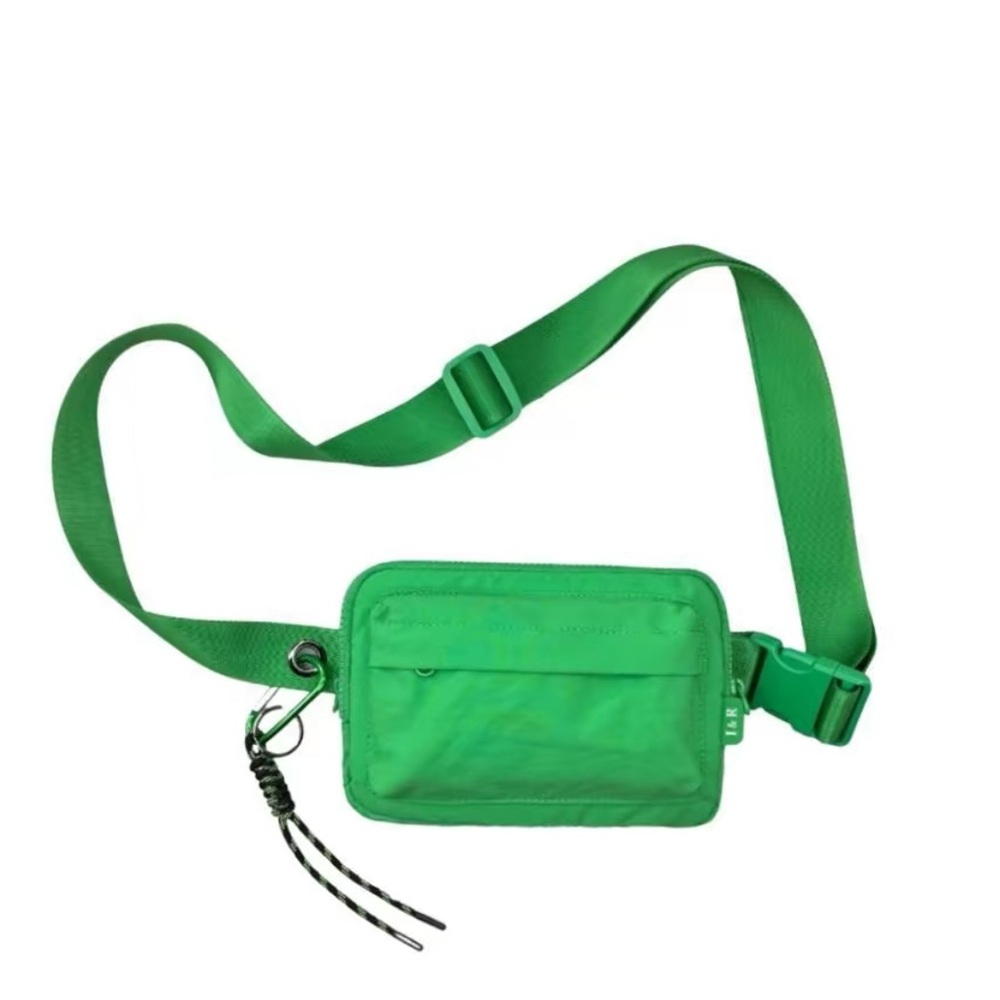 Iris Multi-pocket Vibrant Kelly Green Crossbody Bag with Keychain